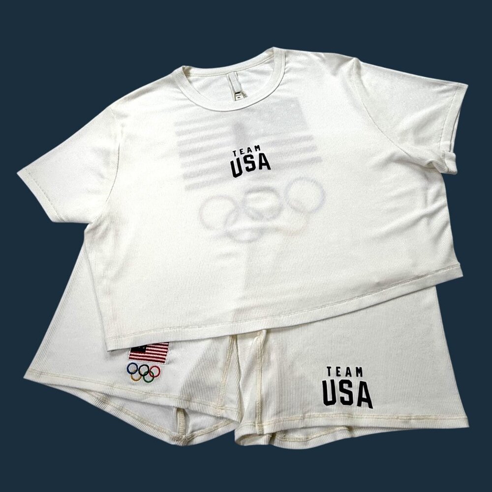 SKIMS Soft Lounge Rib Cropped T-Shirt + Boxer Short Set‎ Team USA White 4X